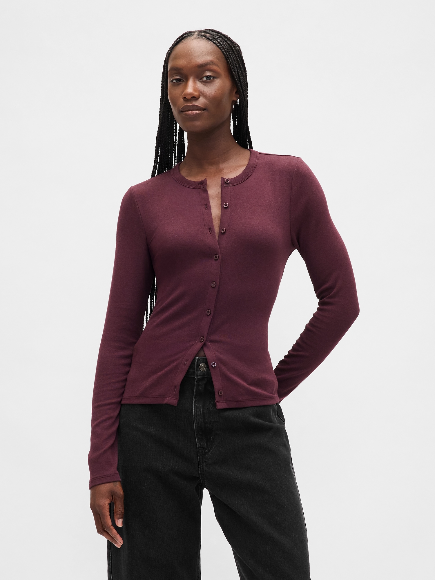 CARDIGAN MODERNE RAS DU COU