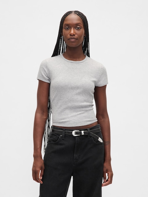 T-SHIRT AJUSTÉ COURT EN TISSU GAUFRÉ