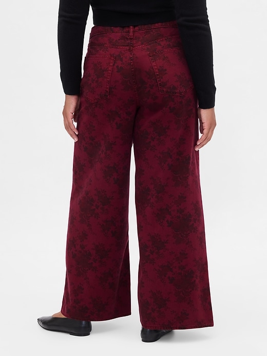 Image number 6 showing, Mid Rise Floral Baggy Jeans