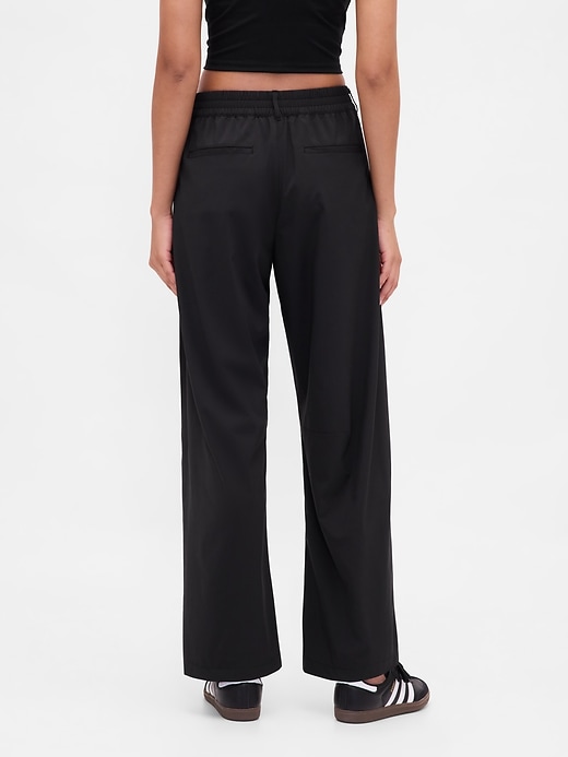 Image number 4 showing, GapFit Tech High Rise Barrel Trousers