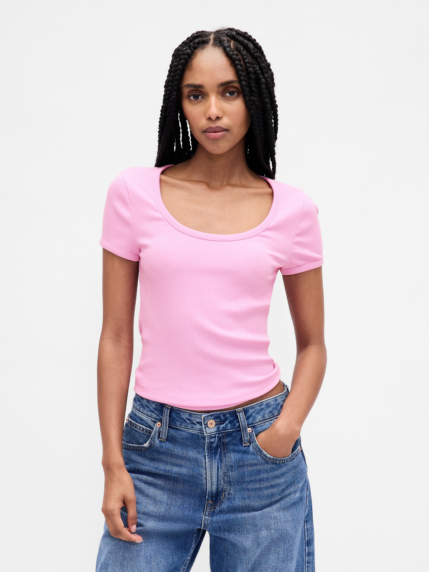 Modern Compact Rib Scoop Crop T-Shirt