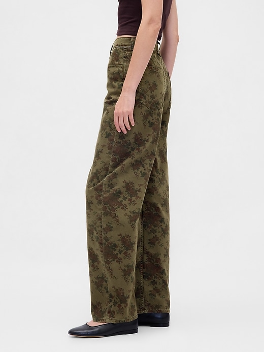 Image number 3 showing, High Rise Barrel Jeans