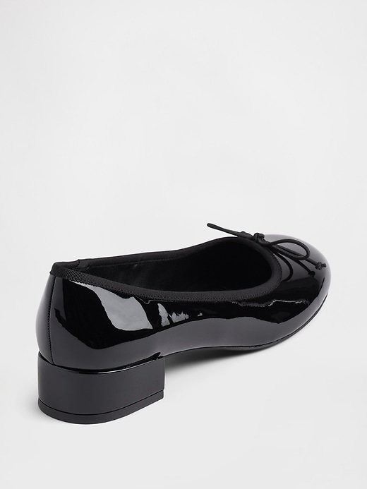 Image number 4 showing, Vegan Patent Leather Heels