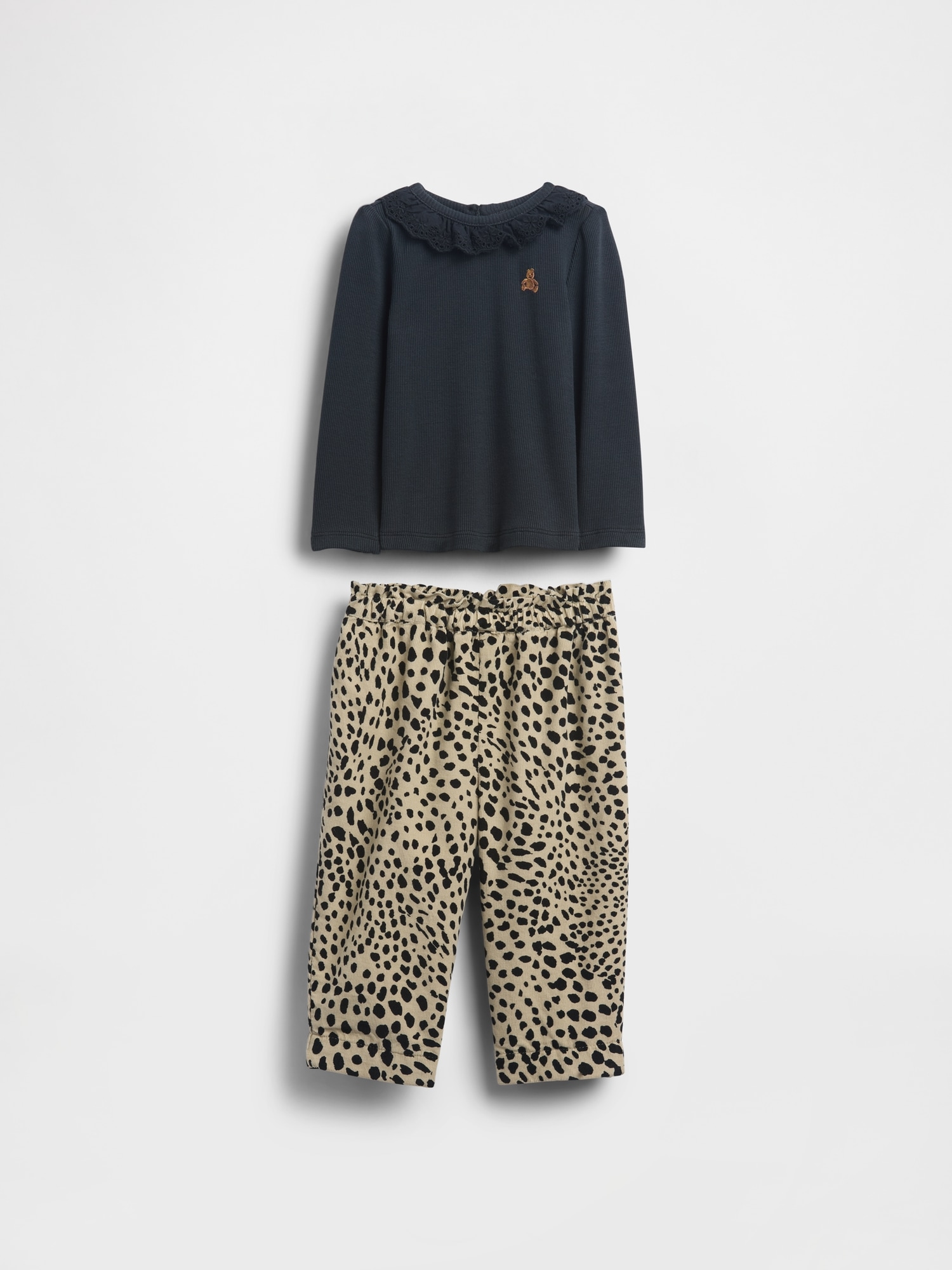 Baby Eyelet Collar Outfit Set