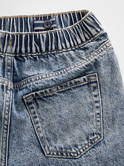Image number 6 showing, Kids Easy Barrel Jeans