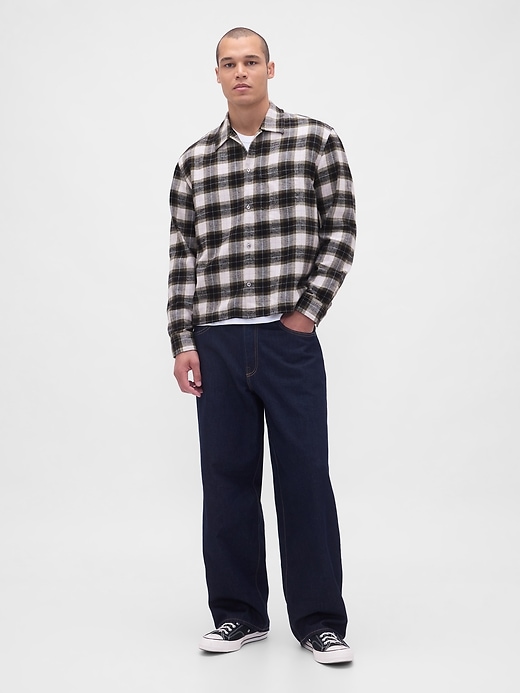 Image number 2 showing, Organic Cotton Relaxed Flannel Shirt