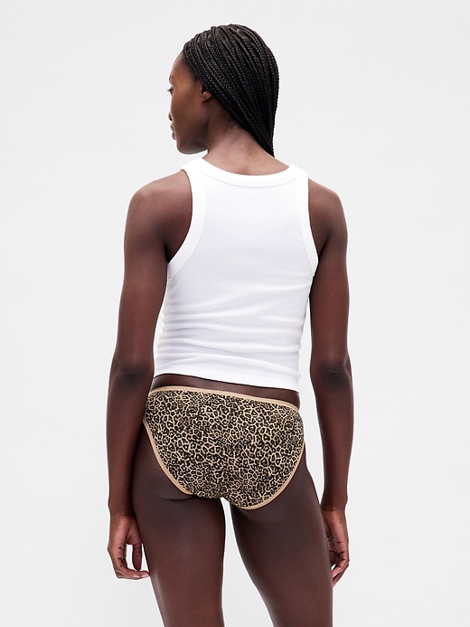 L'image numéro 2 présente Culotte bikini en coton biologique extensible