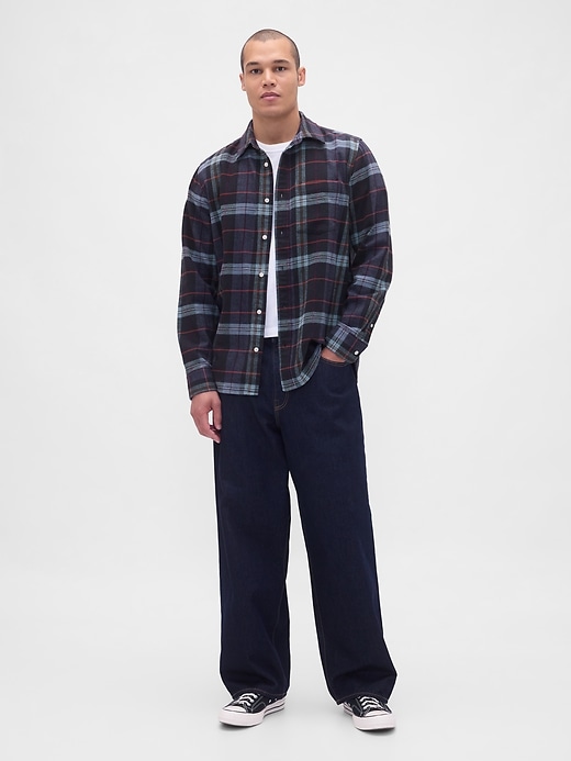 Image number 2 showing, Organic Cotton Relaxed Flannel Shirt