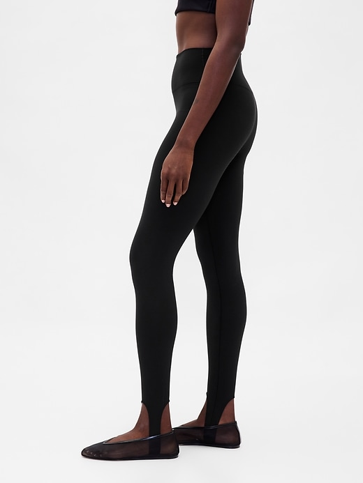 Image number 3 showing, GapFit Smooth High Rise Stirrup Leggings