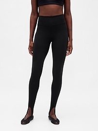 Image number 2 showing, GapFit Smooth High Rise Stirrup Leggings