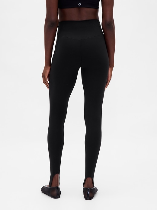 Image number 4 showing, GapFit Smooth High Rise Stirrup Leggings