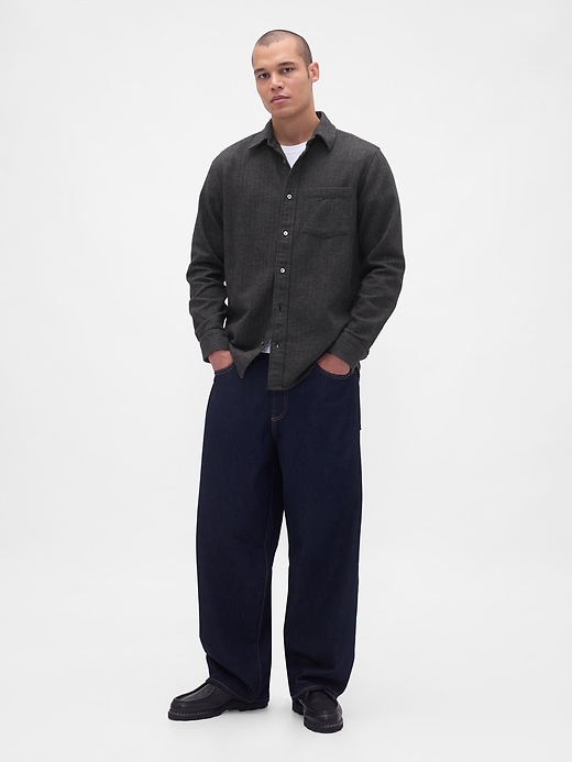 Image number 2 showing, Organic Cotton Relaxed Flannel Shirt