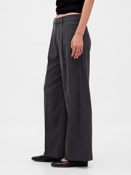 Image number 3 showing, 365 Low Rise Brushed Twill Pleated Trousers
