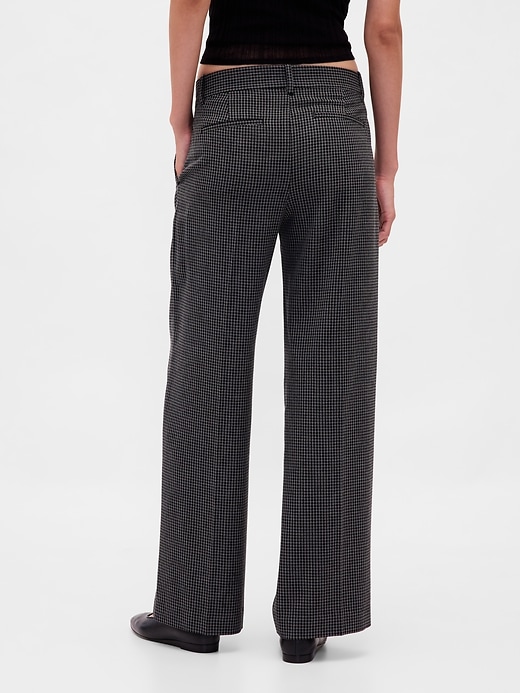 Image number 4 showing, 365 Low Rise Brushed Twill Pleated Trousers