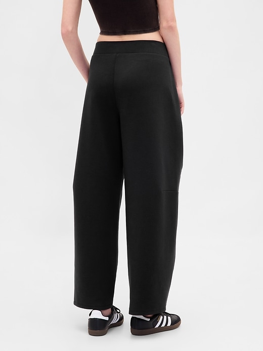 Image number 4 showing, GapFit Barrel Sweatpants