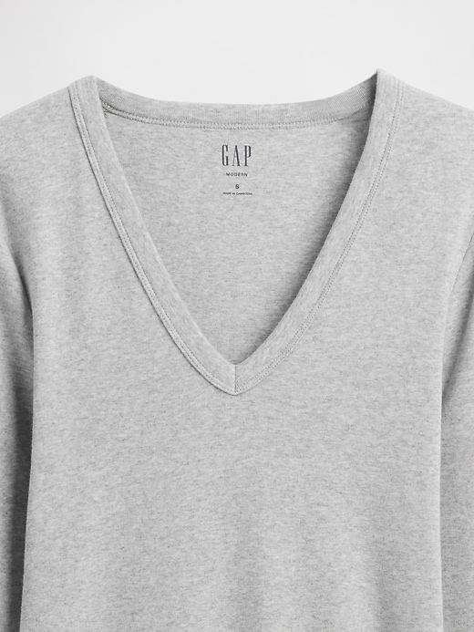 Image number 4 showing, Modern V-Neck T-Shirt