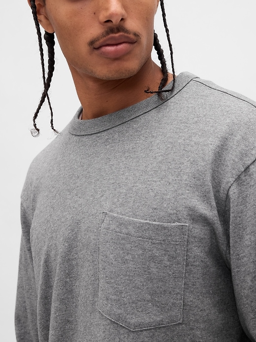 Image number 4 showing, Heavyweight Relaxed T-Shirt