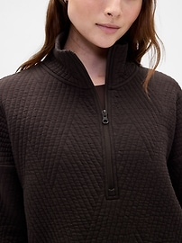 Image number 3 showing, GapFit Quilted Jacquard Half-Zip Pullover