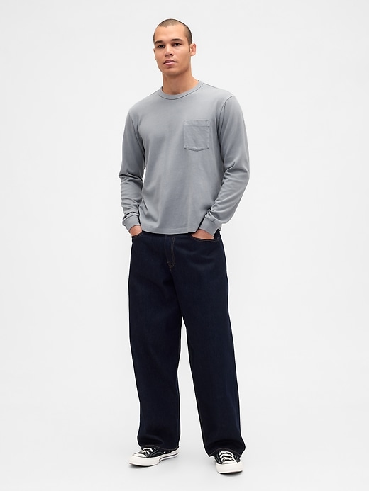 Image number 2 showing, Heavyweight Relaxed T-Shirt