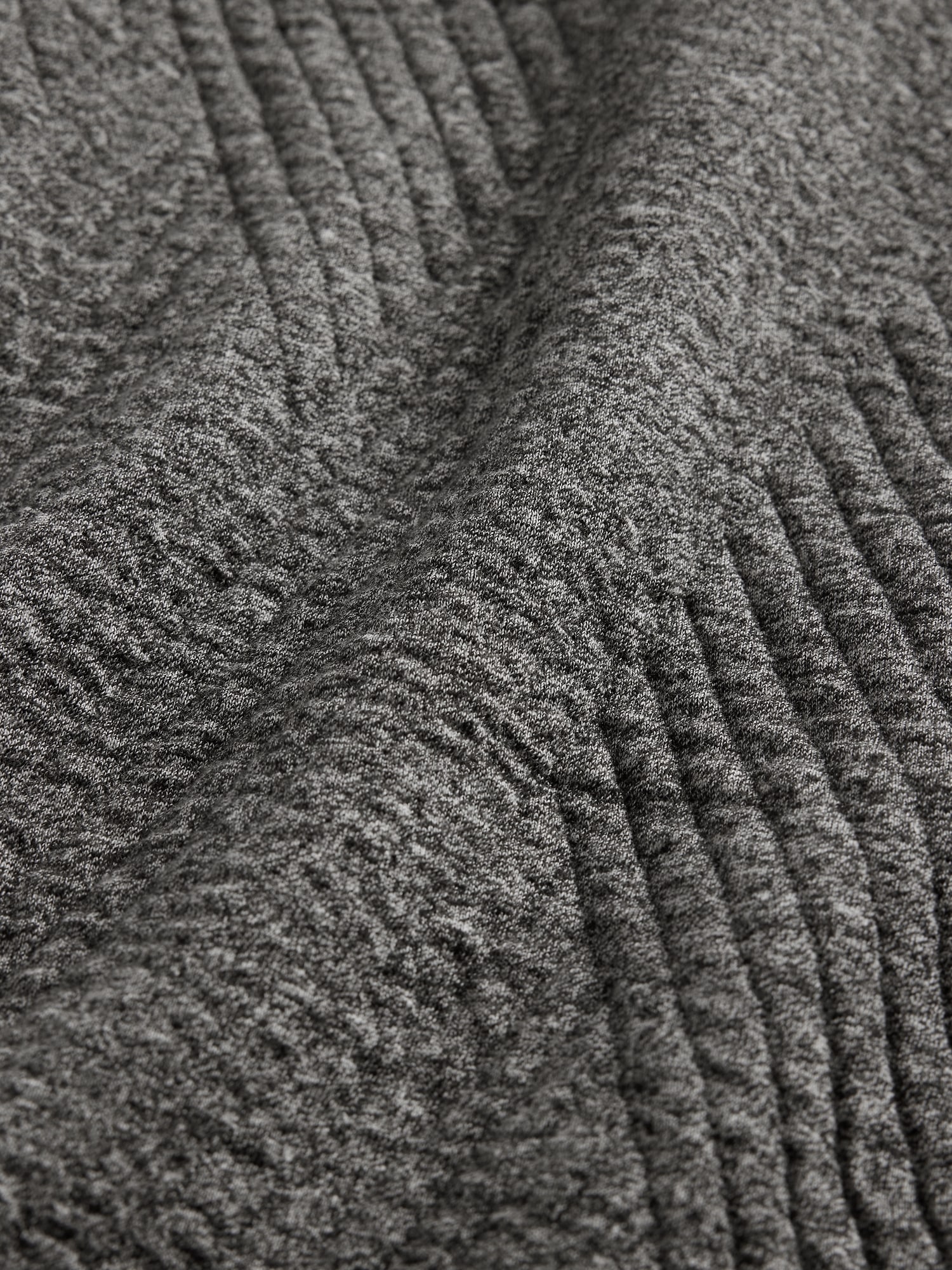 GapFit Quilted Jacquard Knit Funnel-Neck Pullover