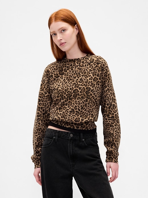 L'image numéro 1 présente Chandail en coton ouaté ras du cou à couture biseautée VintageDoux