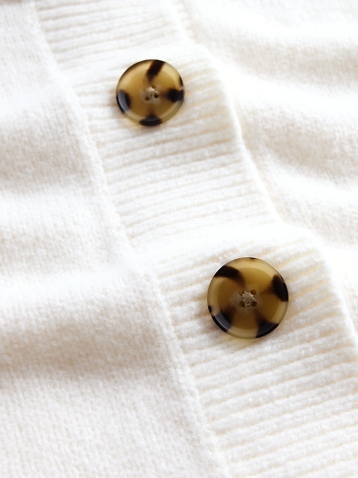 Image number 4 showing, CashSoft Oversized Chunky Cardigan