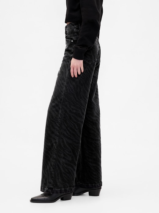 Image number 3 showing, High Rise Stride Wide-Leg Jeans