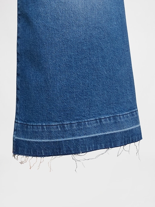 L'image numéro 8 présente Jean gaucho en denim à taille haute