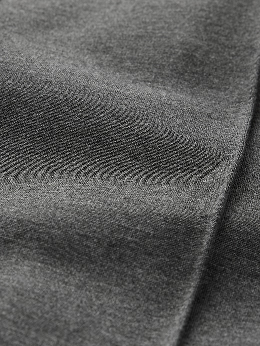 L'image numéro 8 présente Pantalon mi-évasé court à taille haute en tricot point de Rome