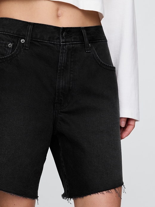 Image number 8 showing, 8" Mid Rise '90s Loose Denim Bermuda Shorts