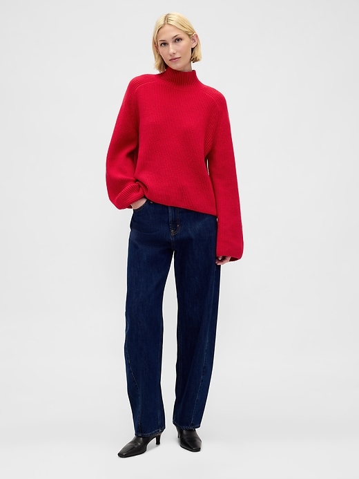 CashSoft Shaker-Stitch Turtleneck Sweater