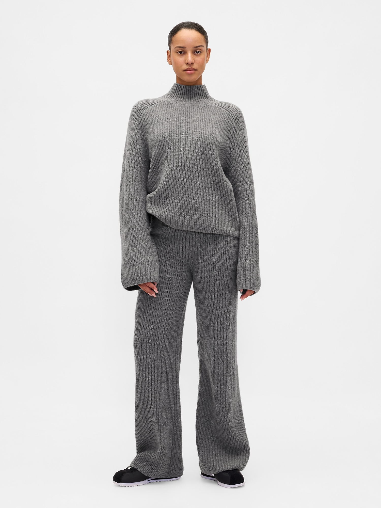 CashSoft Shaker-Stitch Turtleneck Sweater | Gap