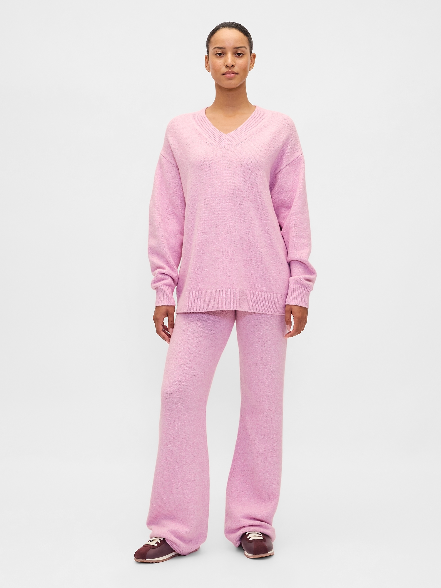 CashSoft Oversized V-Neck Sweater