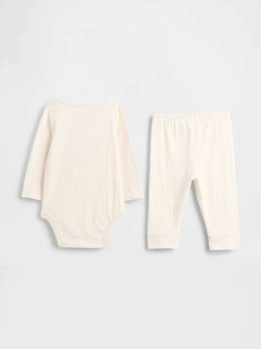 Image number 2 showing, Baby Organic Cotton Bear Heart Bodysuit Outfit Set