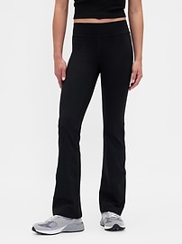 Image number 2 showing, GapFit Low Rise Power Flare Leggings