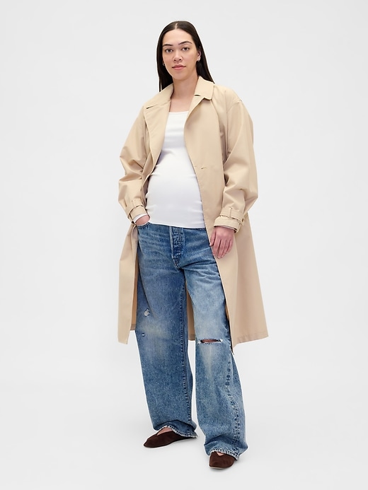 Image number 3 showing, Maternity Modern Square-Neck T-Shirt