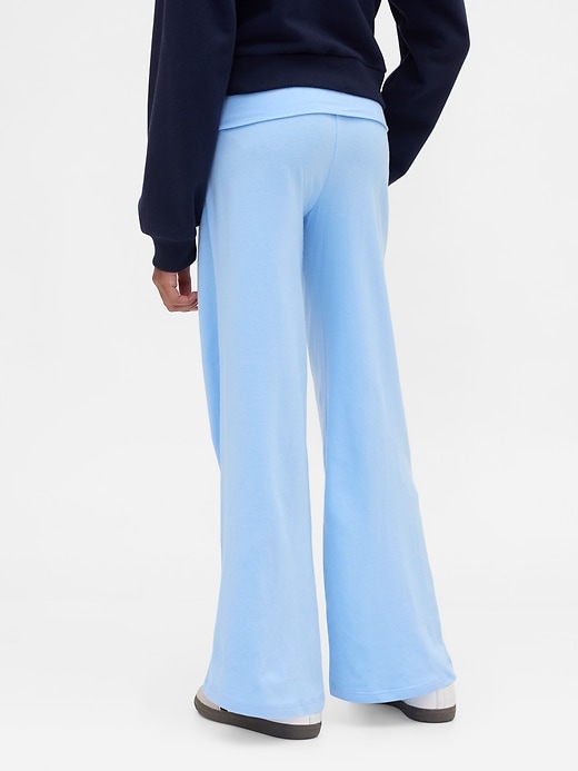 L'image numéro 4 présente Legging à jambe large et taille rabattable pour Enfant