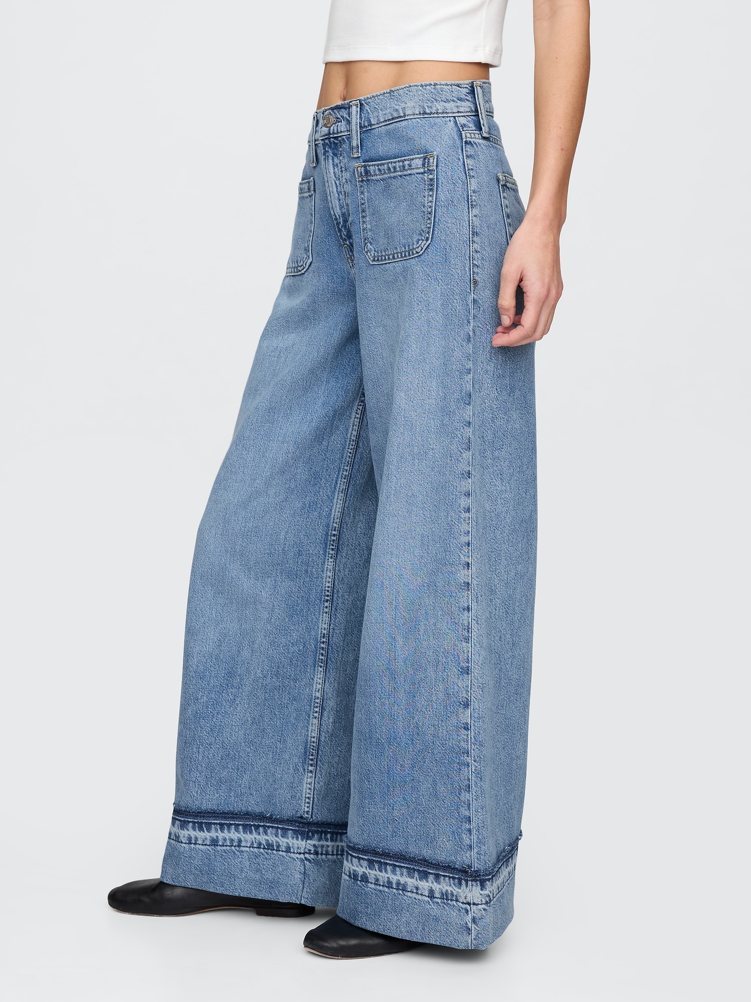 Mid Rise UltraSoft Baggy Jeans | Gap