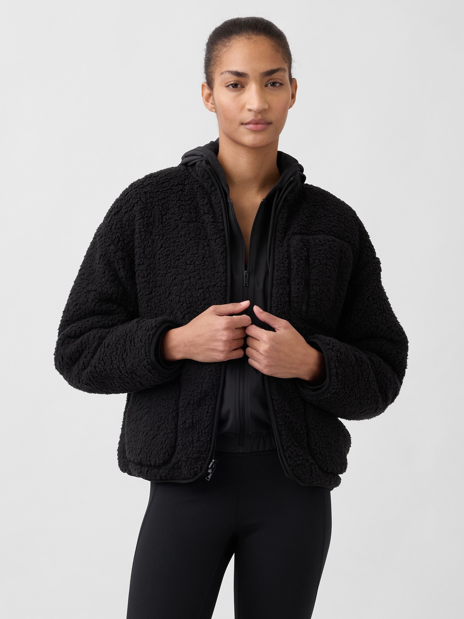 GapFit Reversible Sherpa Jacket - Black