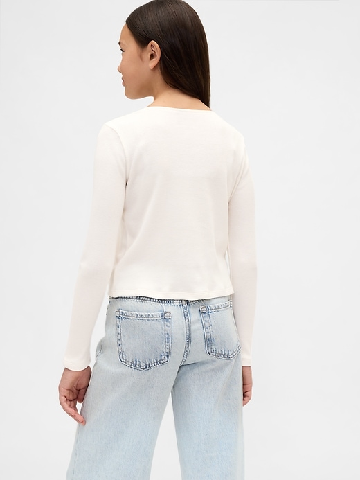 L'image numéro 3 présente T-shirt à col noué pour Enfant