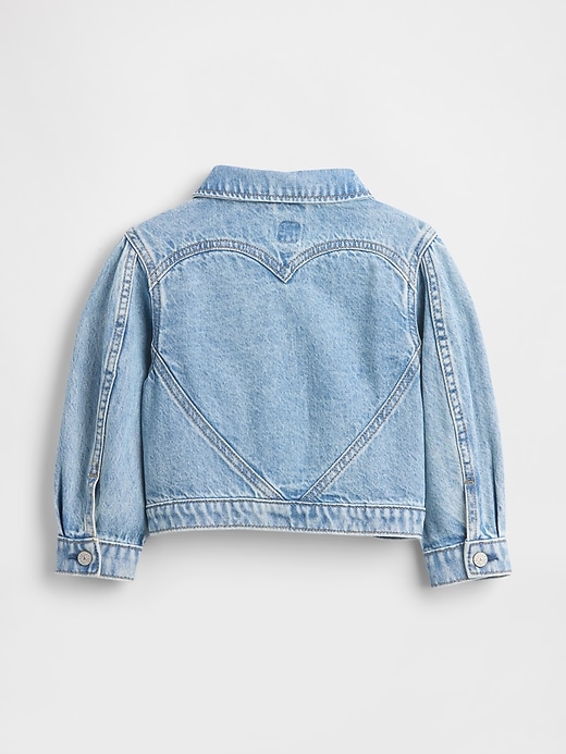 L'image numéro 2 présente Veste en denim à motif de cœur pour Bébé et Tout-petit