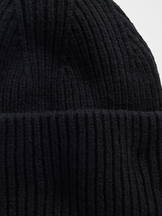Image number 4 showing, CashSoft Beanie