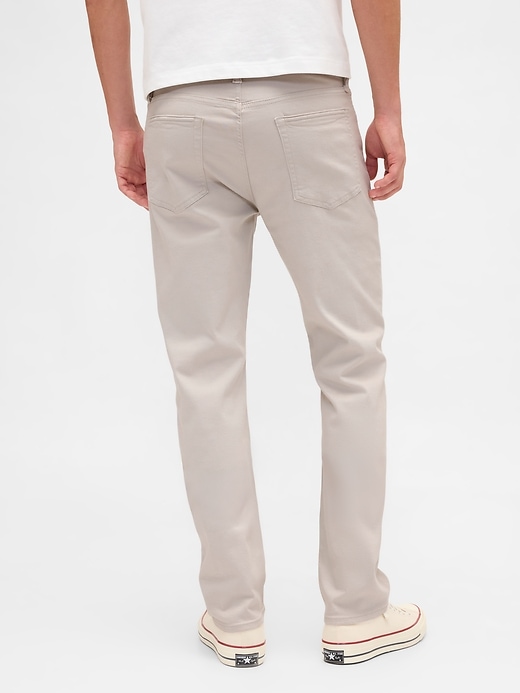 L'image numéro 4 présente Jean urbain étroit