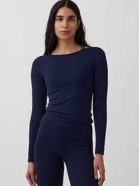 Image number 1 showing, GapFit Smooth Boatneck T-Shirt