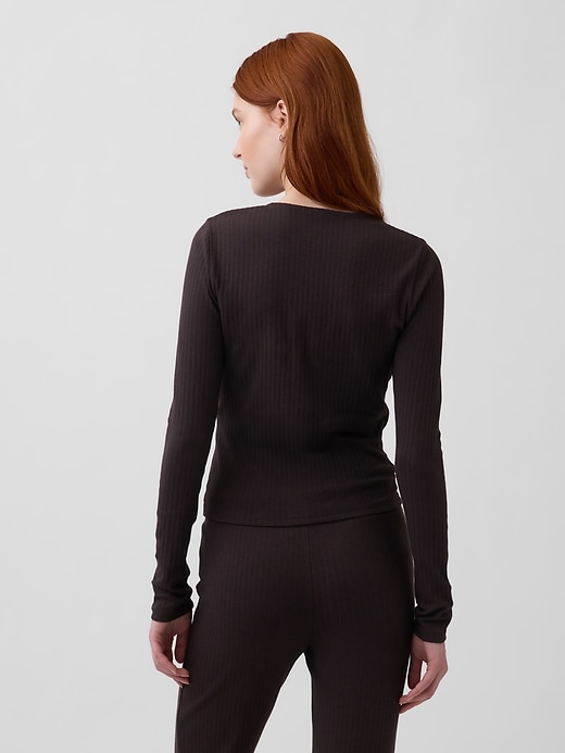 Image number 3 showing, Modern Wide Rib Wrap V-Neck T-Shirt