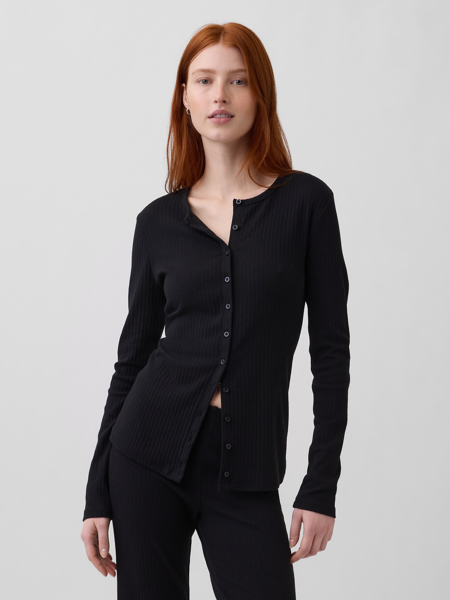 CARDIGAN MODERNE À CÔTES LARGE