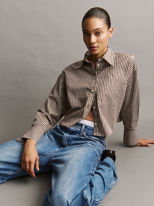 Image number 6 showing, Organic Cotton Straight-Hem Crop Shirt