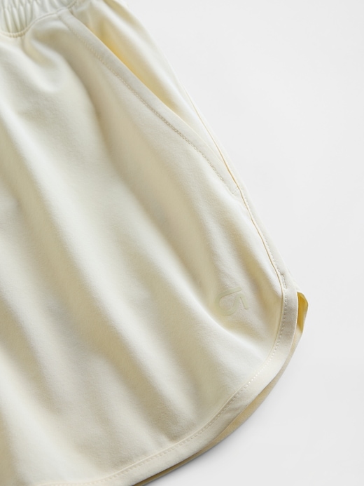 Image number 6 showing, GapFit Tech High Rise Running Shorts