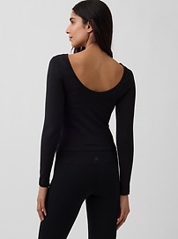 Image number 3 showing, GapFit Smooth Boatneck T-Shirt