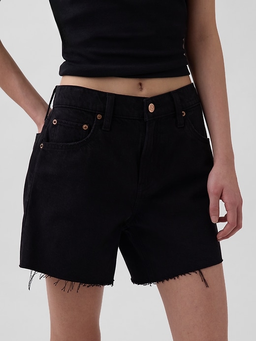 Image number 6 showing, 4" Mid Rise UltraSoft Relaxed Cutoff Shorts